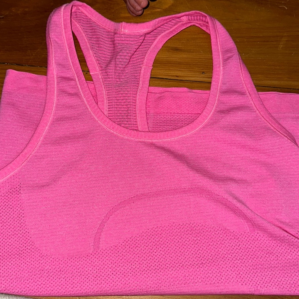 Lululemon tank
